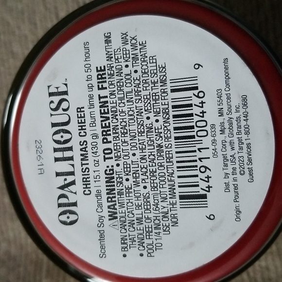 NEW 15oz Opalhouse Candle, Christmas Cheer - Picture 3 of 3
